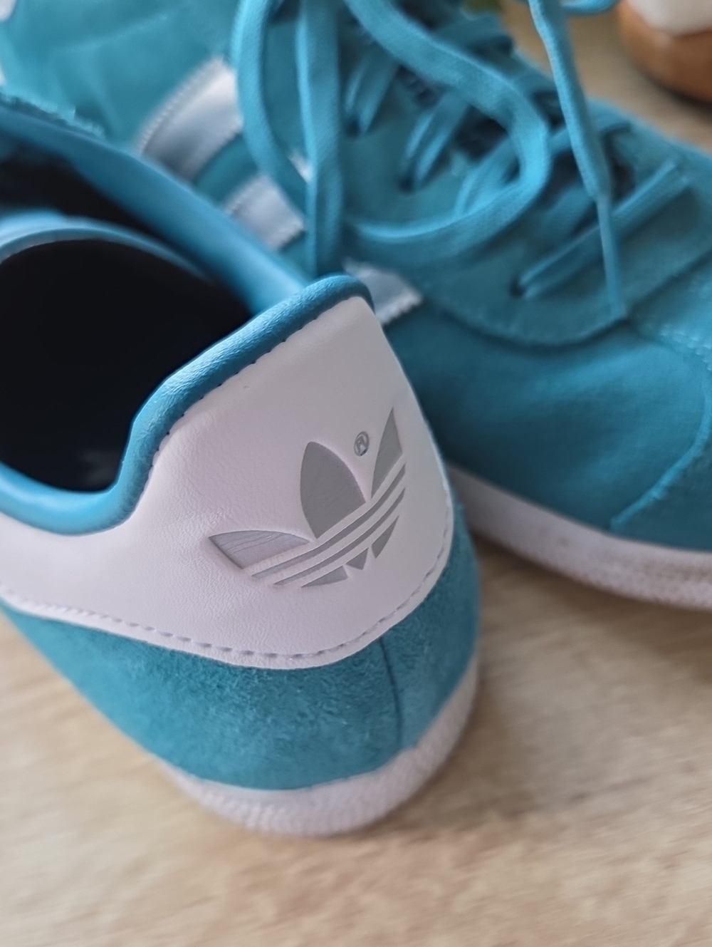 adidas Vegan Suede Sneakers with Silver Stripes - Picture 5 of 7